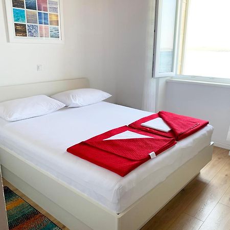 Seafront Rooms ฮวาร์ ภายนอก รูปภาพ