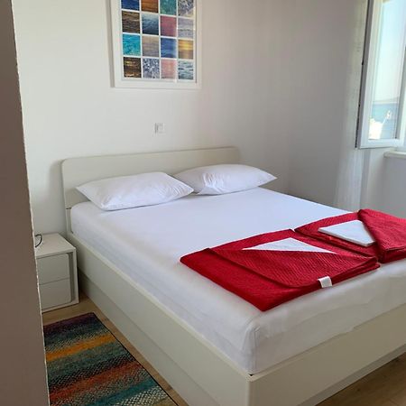 Seafront Rooms ฮวาร์ ภายนอก รูปภาพ