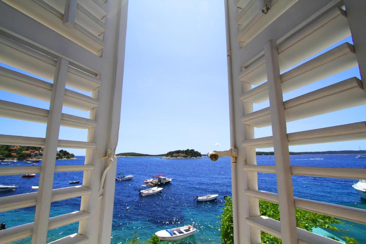 Seafront Rooms ฮวาร์ ภายนอก รูปภาพ