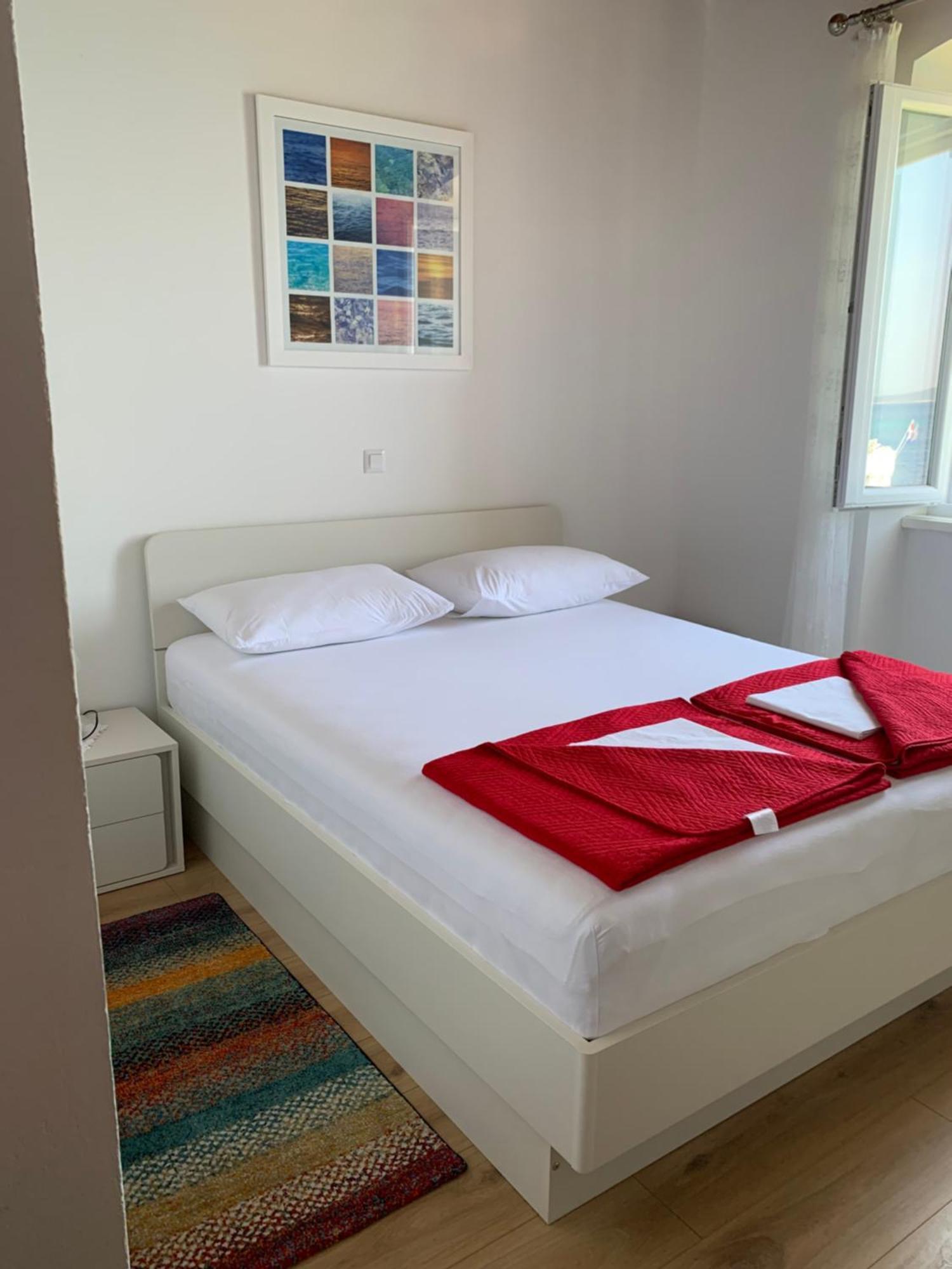 Seafront Rooms ฮวาร์ ภายนอก รูปภาพ