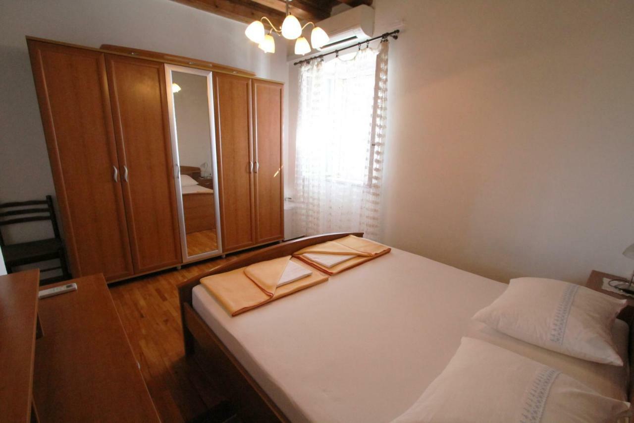 Seafront Rooms ฮวาร์ ภายนอก รูปภาพ